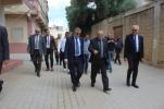 عامل الإقليم في زيارة ميدانية لمتابعة تنفيذ مشاريع تهيئة الممرات السككية بمدينة القصر الكبير